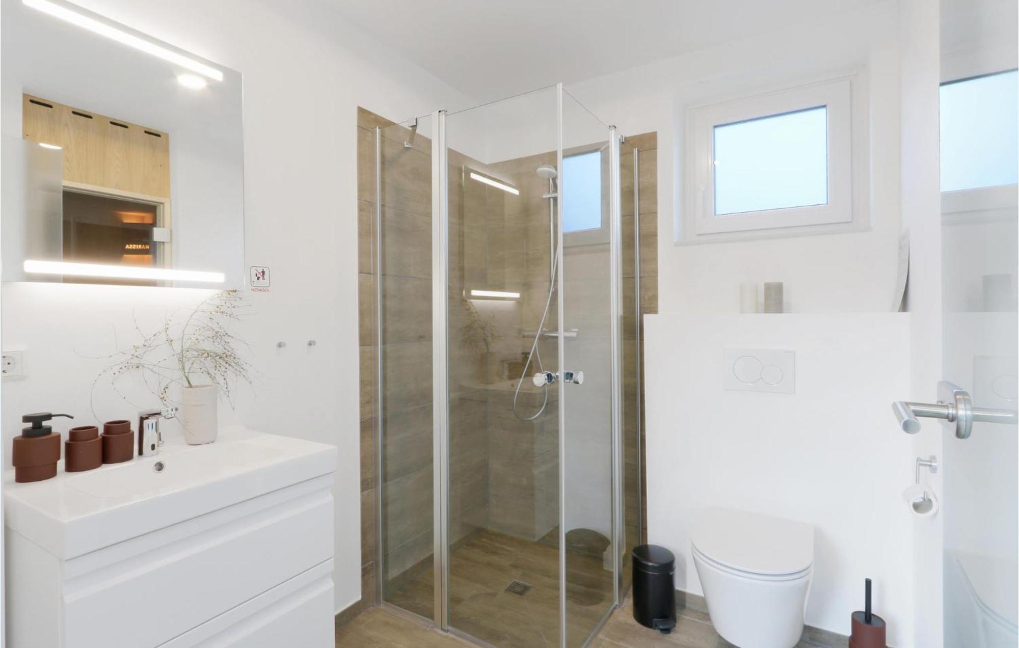 Nice Home In Lembruch-Duemmer See With Sauna Luaran gambar